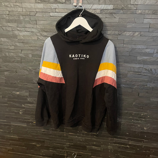 Hoodie von Kaotiko in Größe L / XL schwarz bunt
