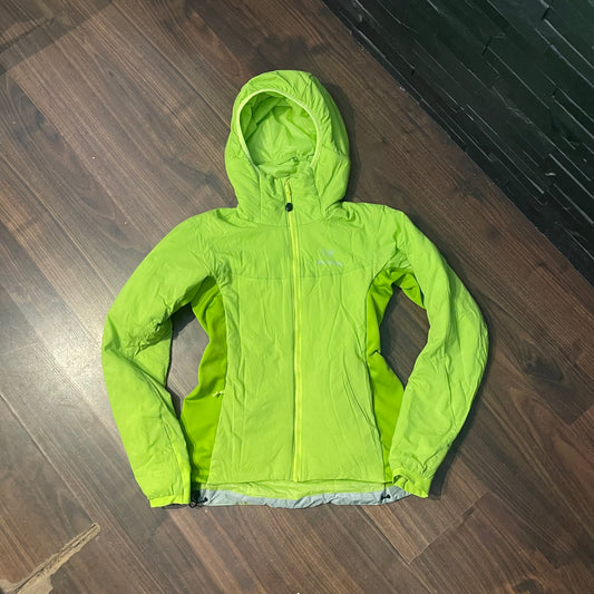 Jacke von Arcteryx Atom LT (S Damen) hellgrün