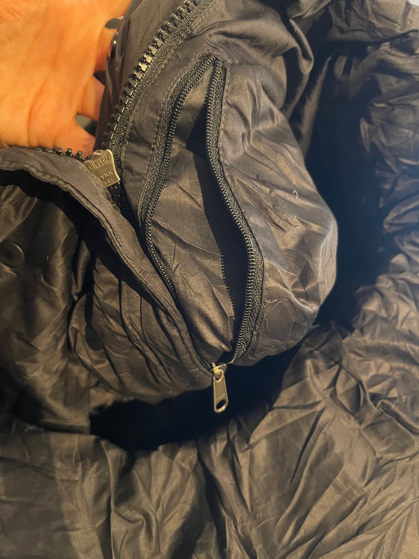 Patagonia Daunen Jacke (S Damen) wasserabweisend mit Kapuze schwarz