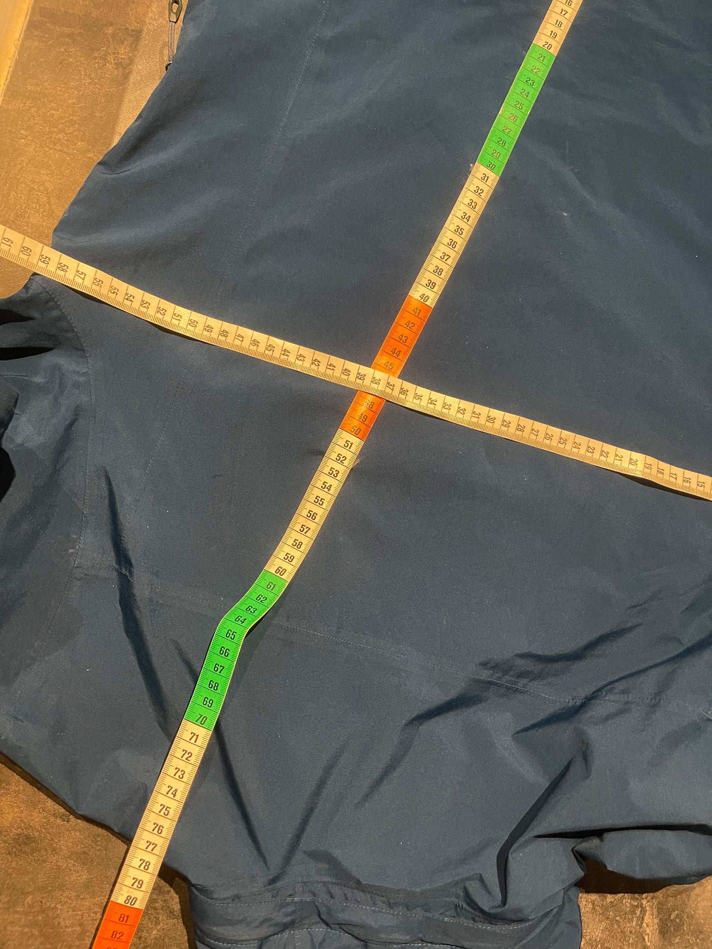 Leichte Hardshell Jacke von Mammut Goretex (L Herren) blau