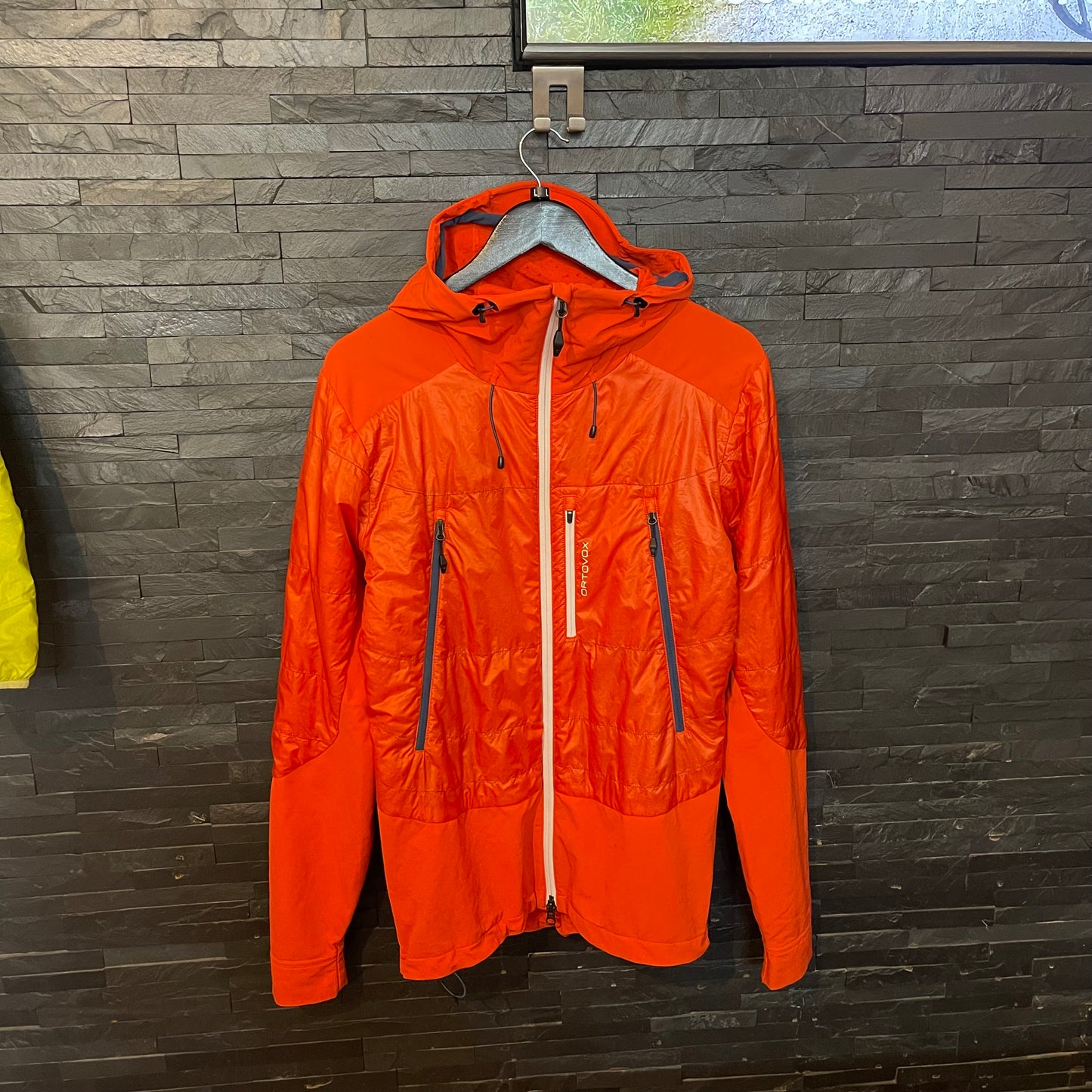 Ortovox Hybrid Jacke Merino inside (M bis L: 50 Herren) orange