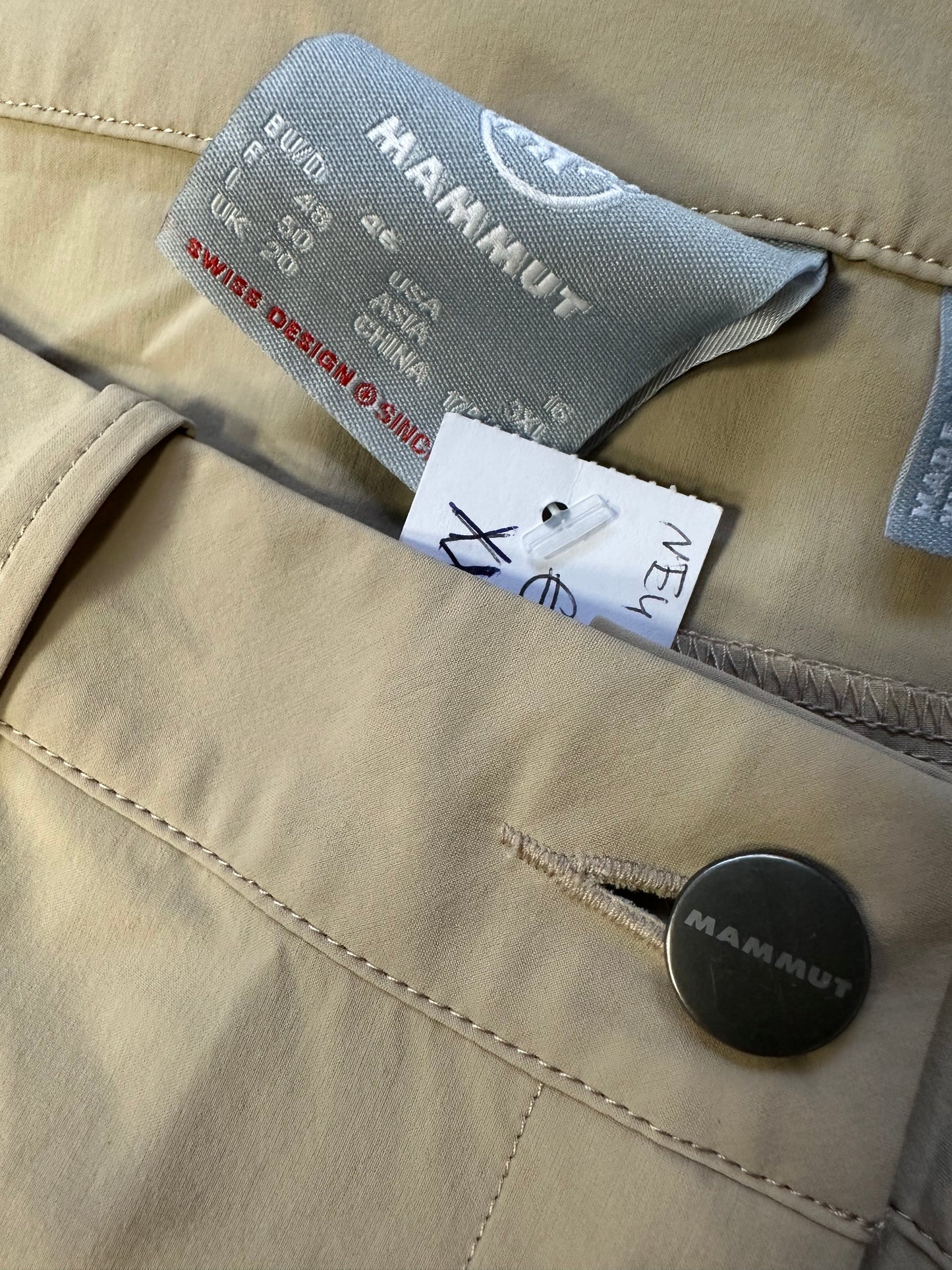 2/3 Wanderhose von Mammut (XXL-3XL: 46 Damen) Bermuda Shorts beige