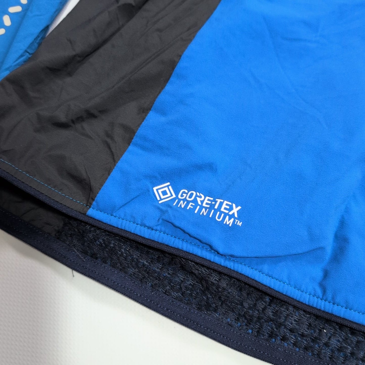 Funktions Jacke von Haglöfs (L Herren) Goretex + Insulation blau