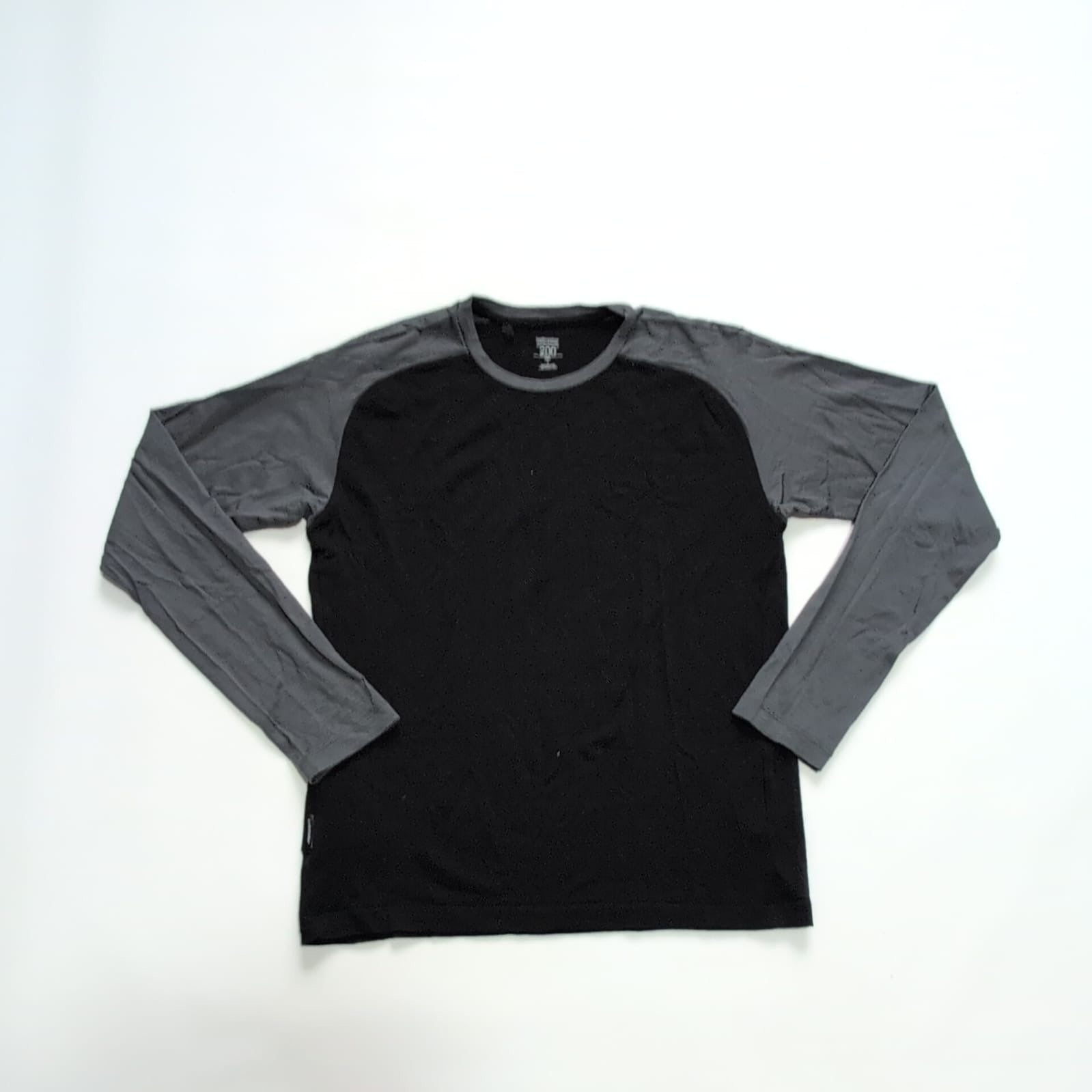 Longsleeve von Icebreaker Merino 200 (S Herren) grau schwarz - wanderlich.com