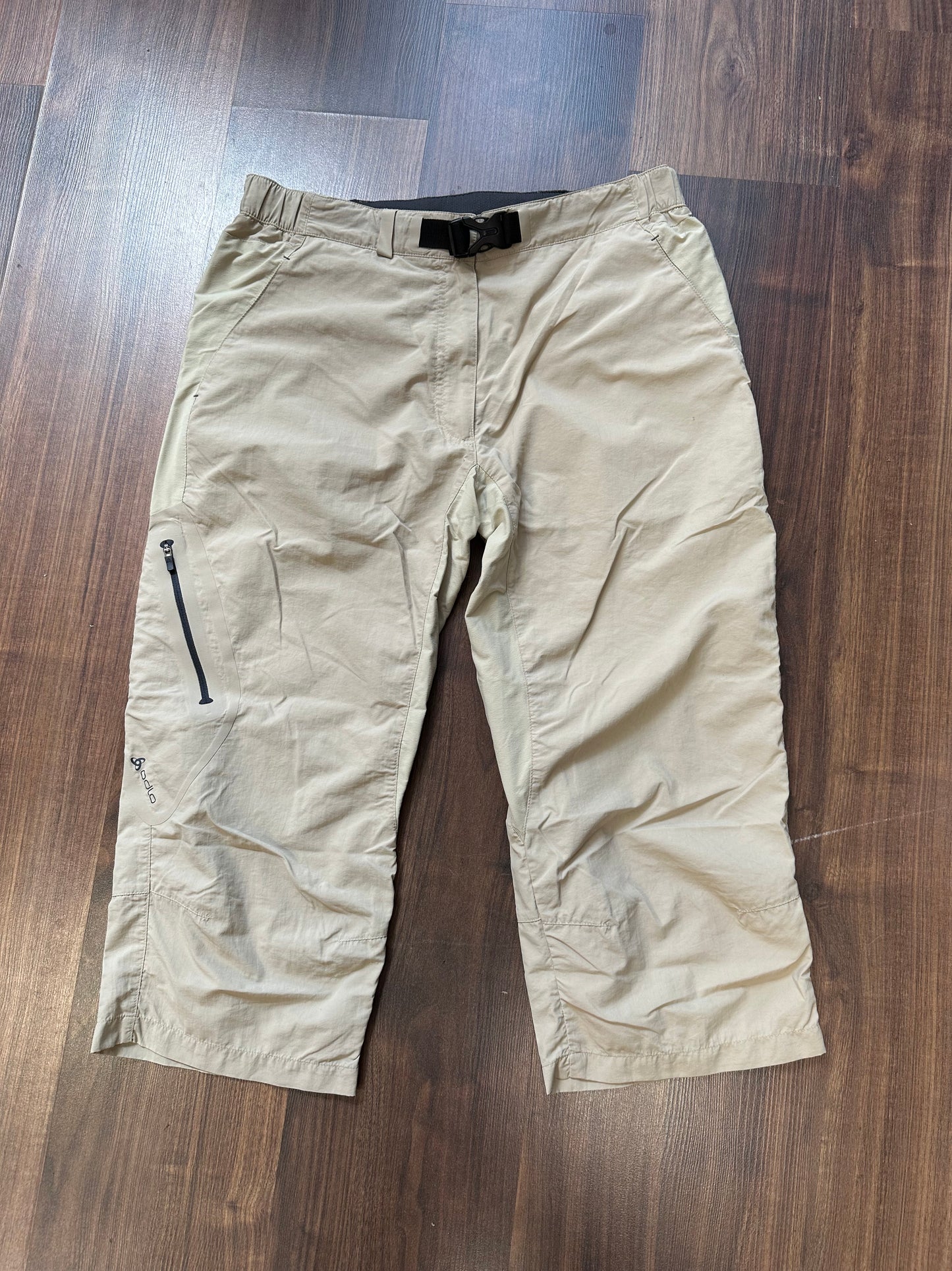 Outdoor Capri Shorts (L Damen) Odlo beige
