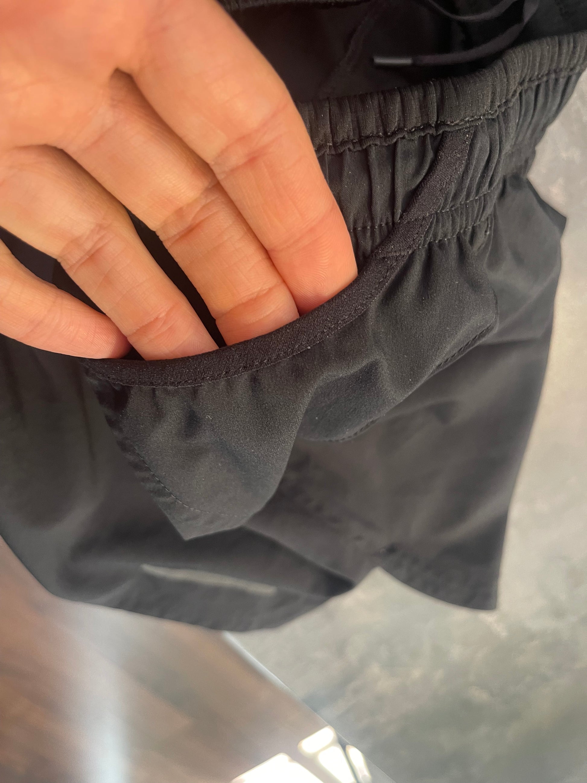 Ultraleichte Lauf Shorts von Haglöfs (M Damen) schwarz - wanderlich.com