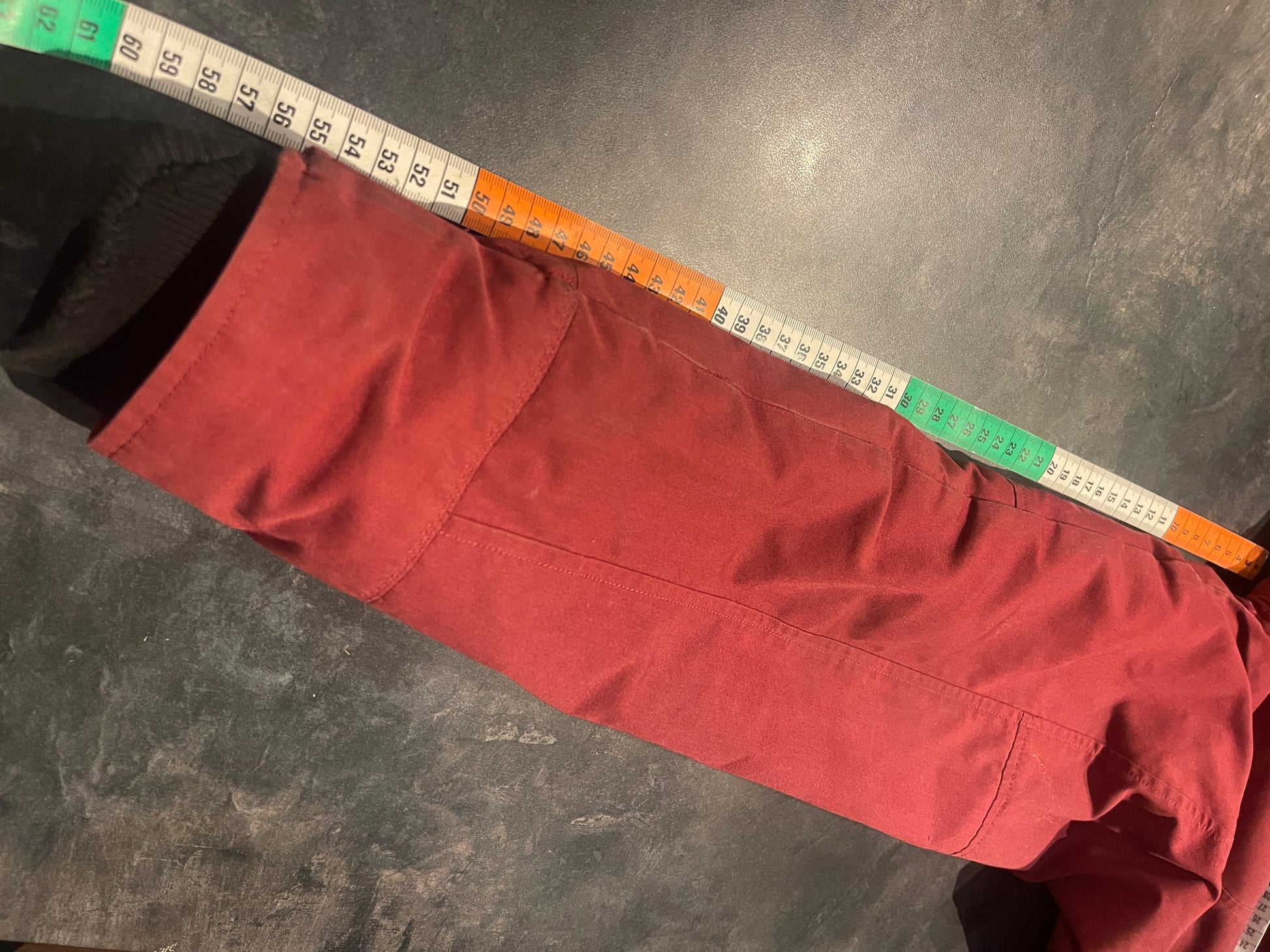 Gefütterte Jacke von Pyua (S Herren / M Damen) Parka dunkelrot - wanderlich.com