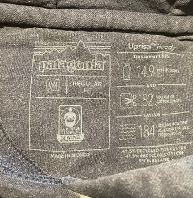 Patagonia Uprisal Hoodie (M Damen) P-6 Logo dunkelblau