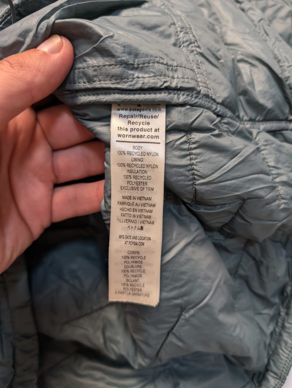 Patagonia Isolations Jacke Nano Puff (XL Herren) grau