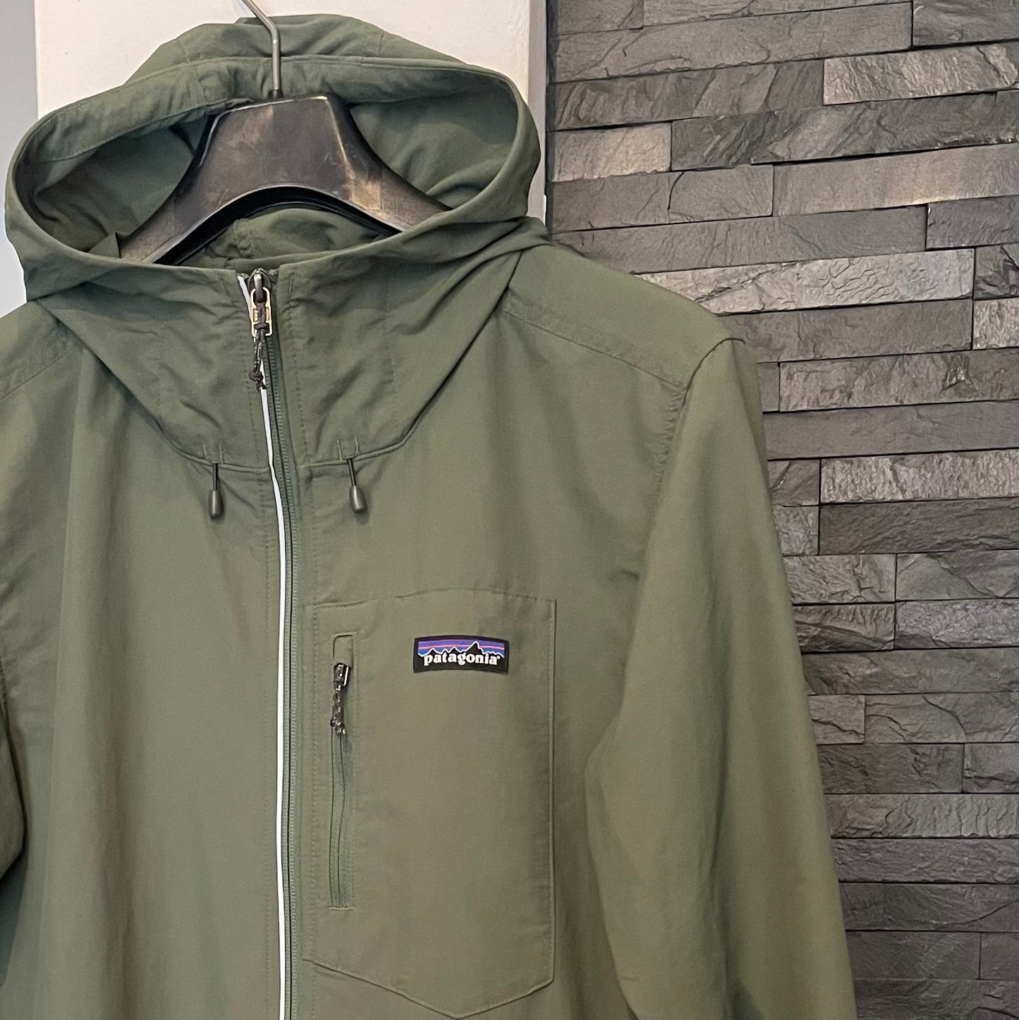 Patagonia Kapuzen Jacke (S bis M Herren ) khaki grün