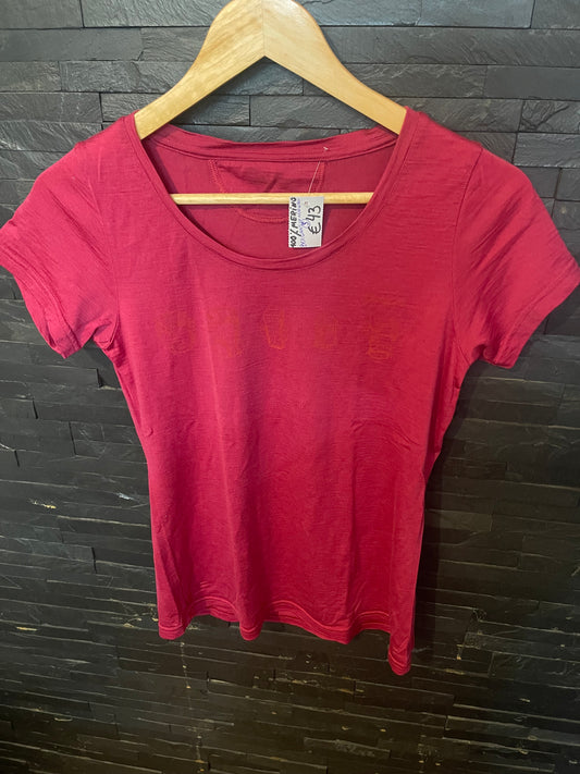 Merino T-Shirt von Bergans (S Damen) pink / Beere - wanderlich.com