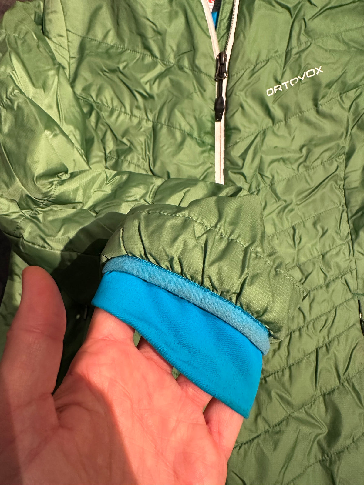 Wolle / Daunen Jacke Ortovox (S bis M Damen) Swisswool Isolation grün