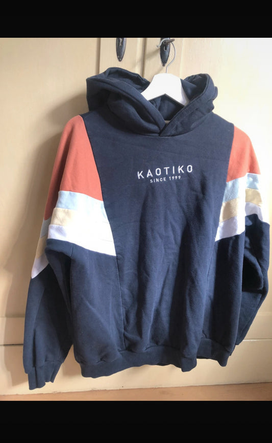 Hoodie von Kaotiko in Größe L / XL dunkelblau bunt