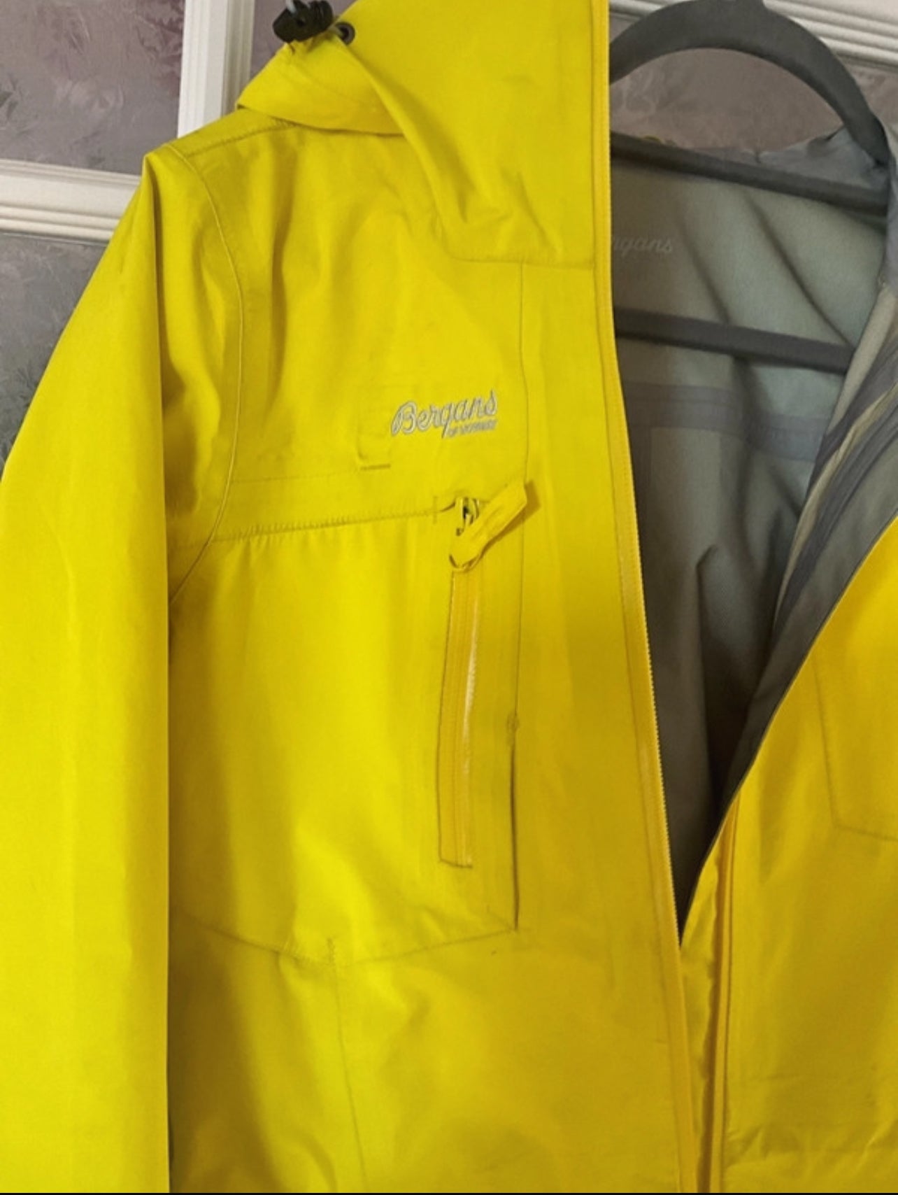 3-lagige Regen Parka von Bergans (Größe XS) Hardshell gelb