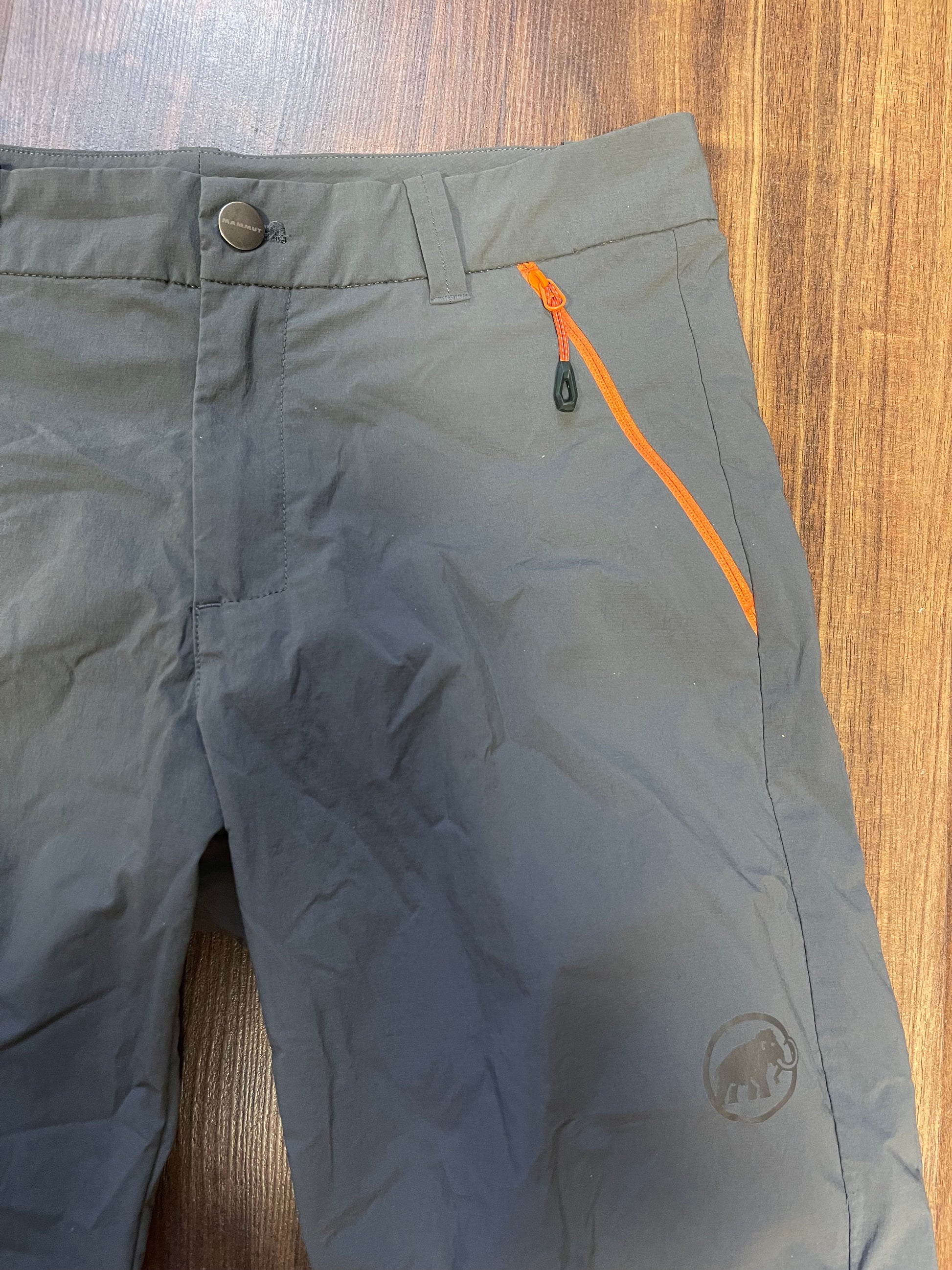 Technische Shorts von Mammut (Herren S) grau elastisch - wanderlich.com