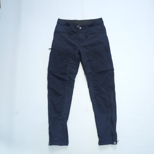 2in1 Hose von Norrøna (S Herren) Zip-Off dunkelblau