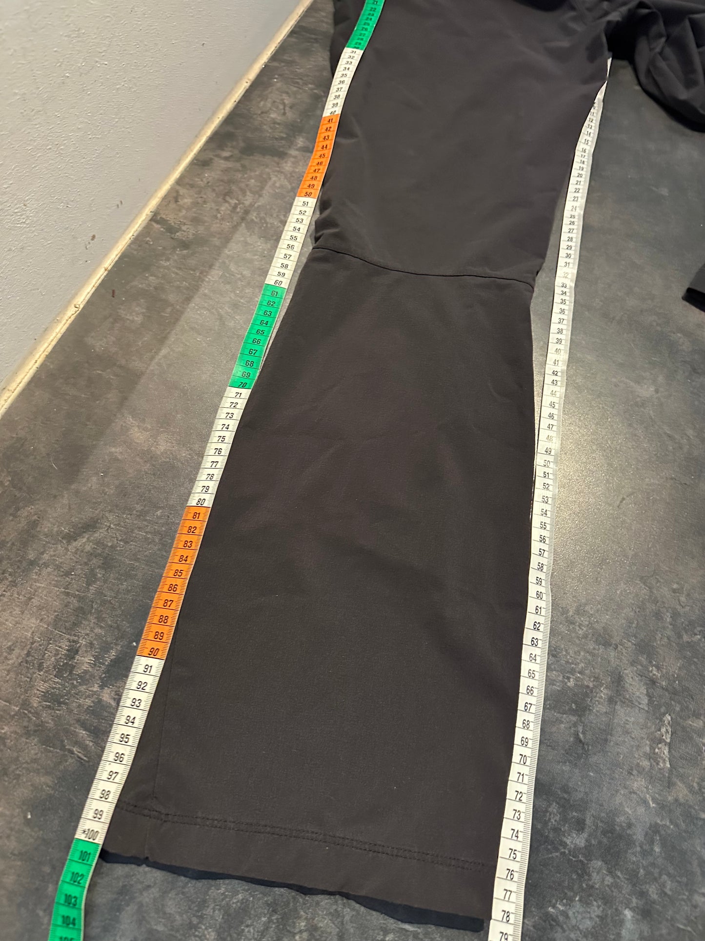 Outdoor Hose von Salomon (M Damen) Stretch schwarz
