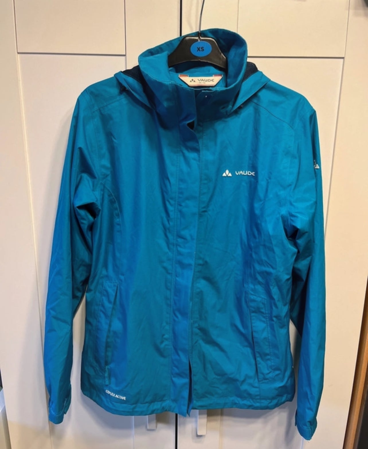 Regen- Jacke von Vaude (S Damen) blau