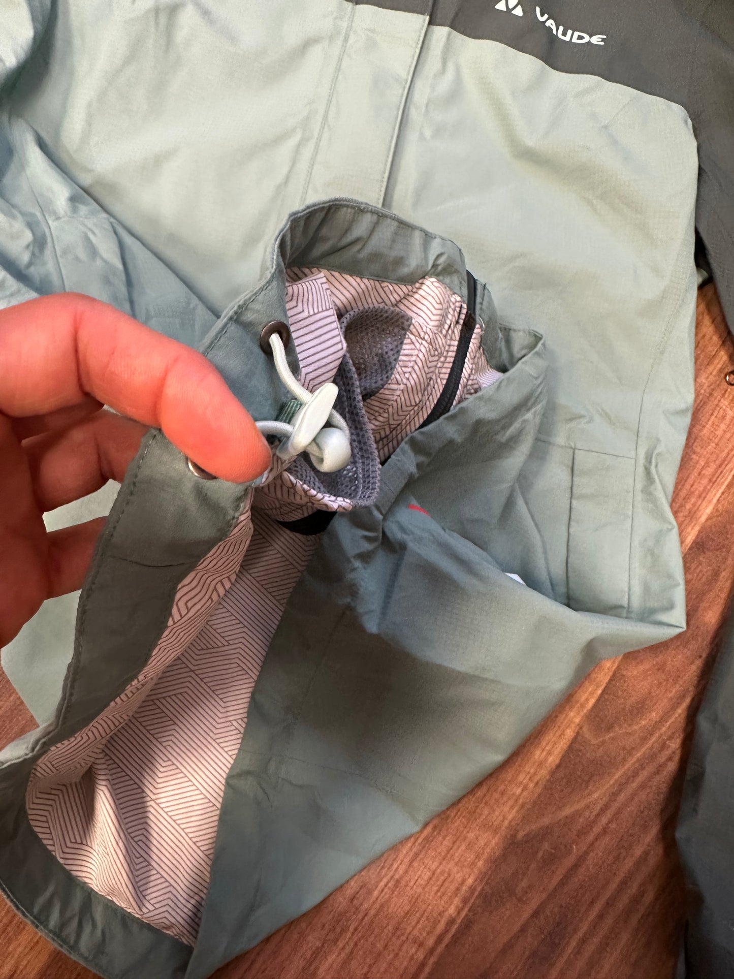 Regen Jacke von Vaude (M Damen) Hardshell türkis grün