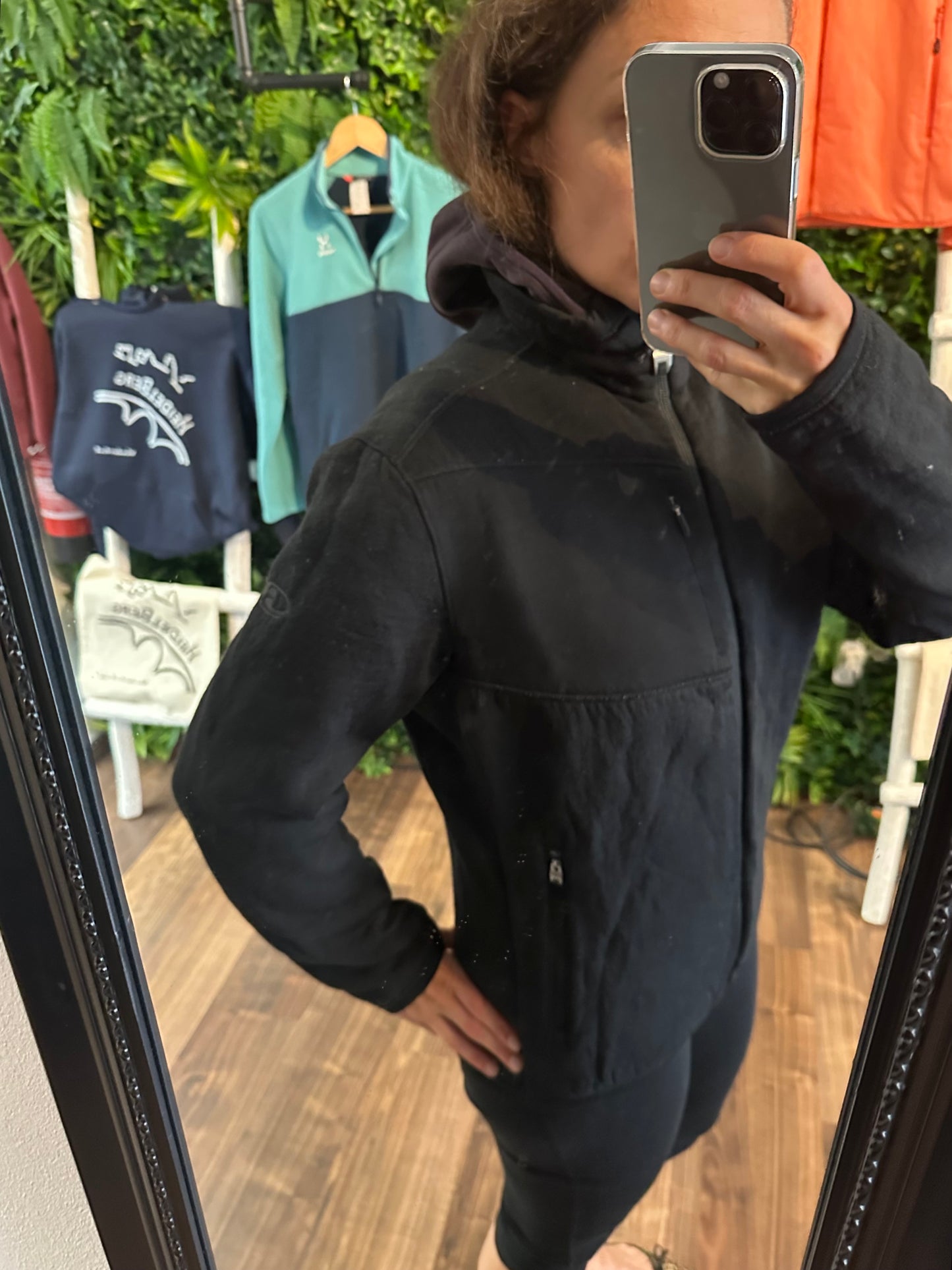 Zip Jacke von Icebreaker pure Merino 320 (Damen M bis L) schwarz