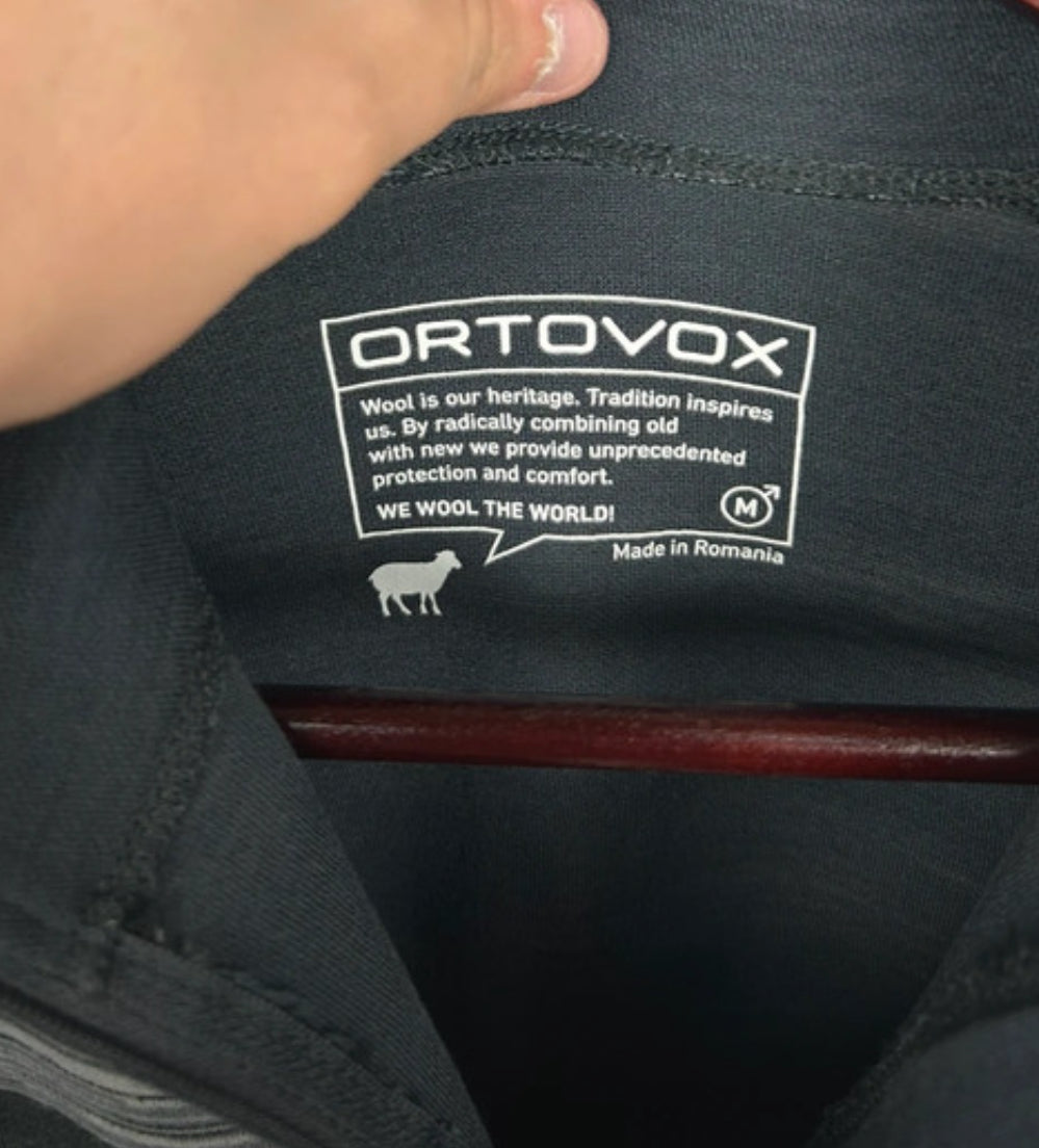 Longsleeve Ortovox Merino (M Herren) 1/3 Zipper Shirt dunkelgrau gestreift