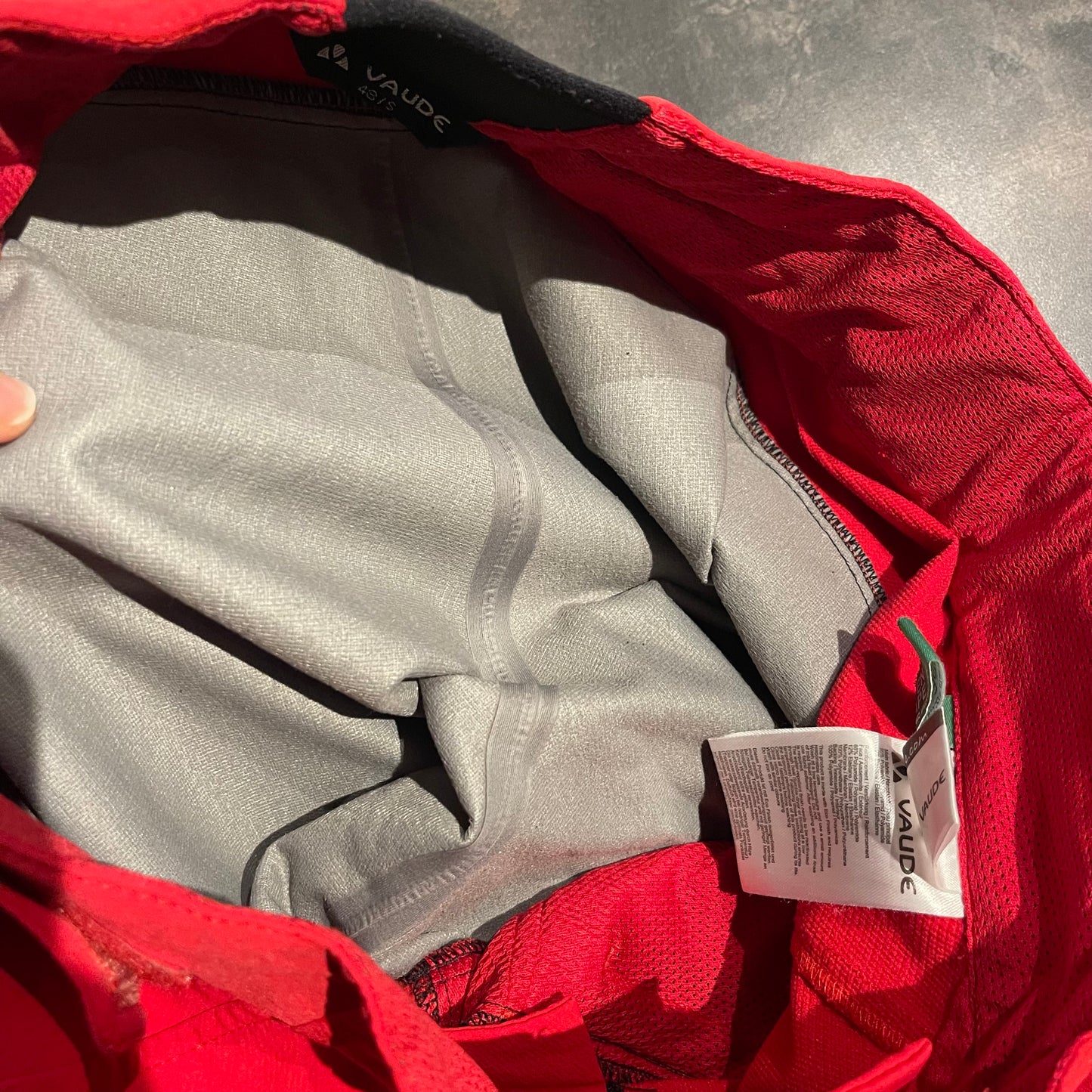 Zip Off Hose von Vaude (M: 48 Herren) Softshell 2in1 rot schwarz