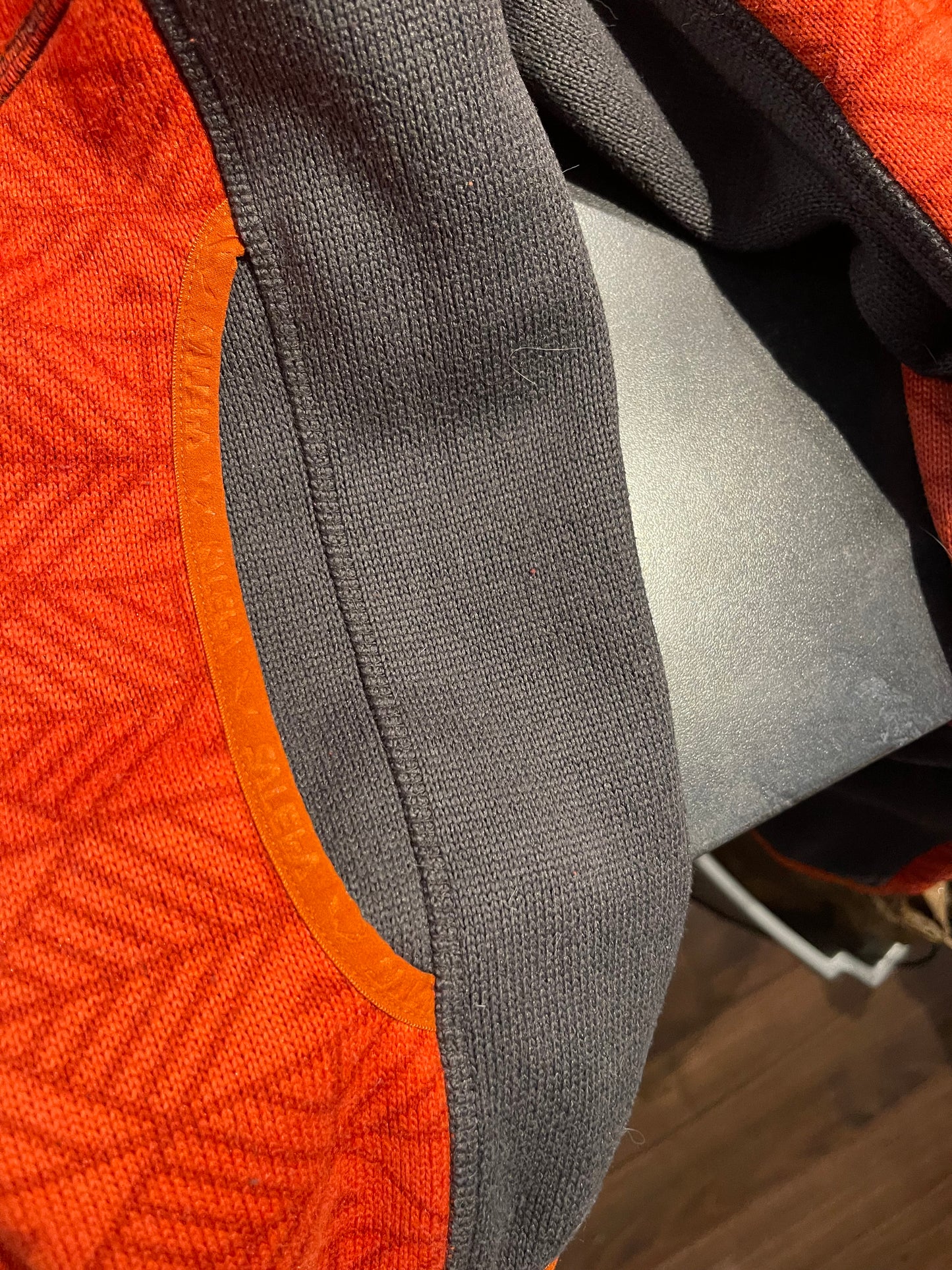 Fleece Jacke von Salewa (L Herren) Zipper Hoodie Muster orange