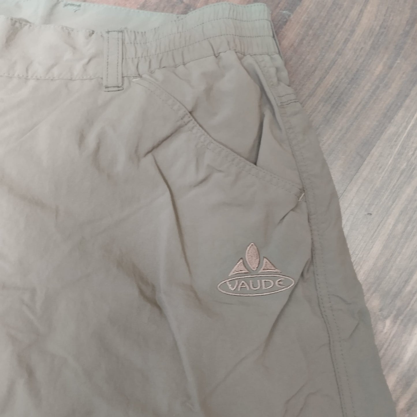 Wander Shorts von Vaude ( Damen S bis M ) khaki