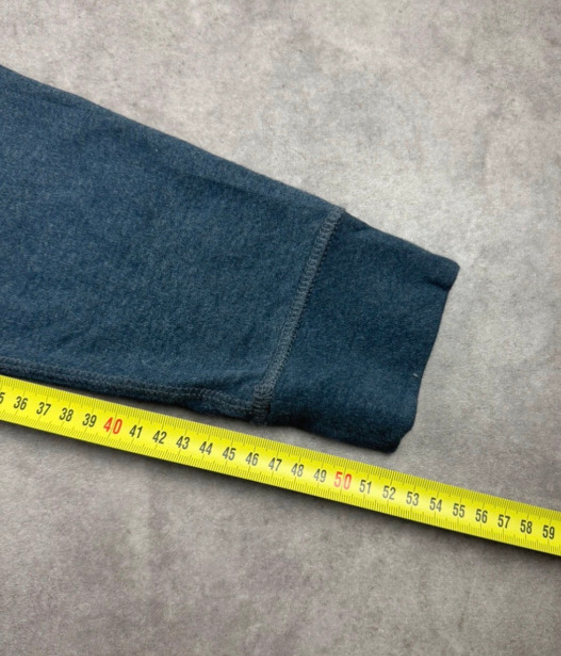 Pullover Patagonia (M Herren) Brustprint Bio-Baumwolle grau