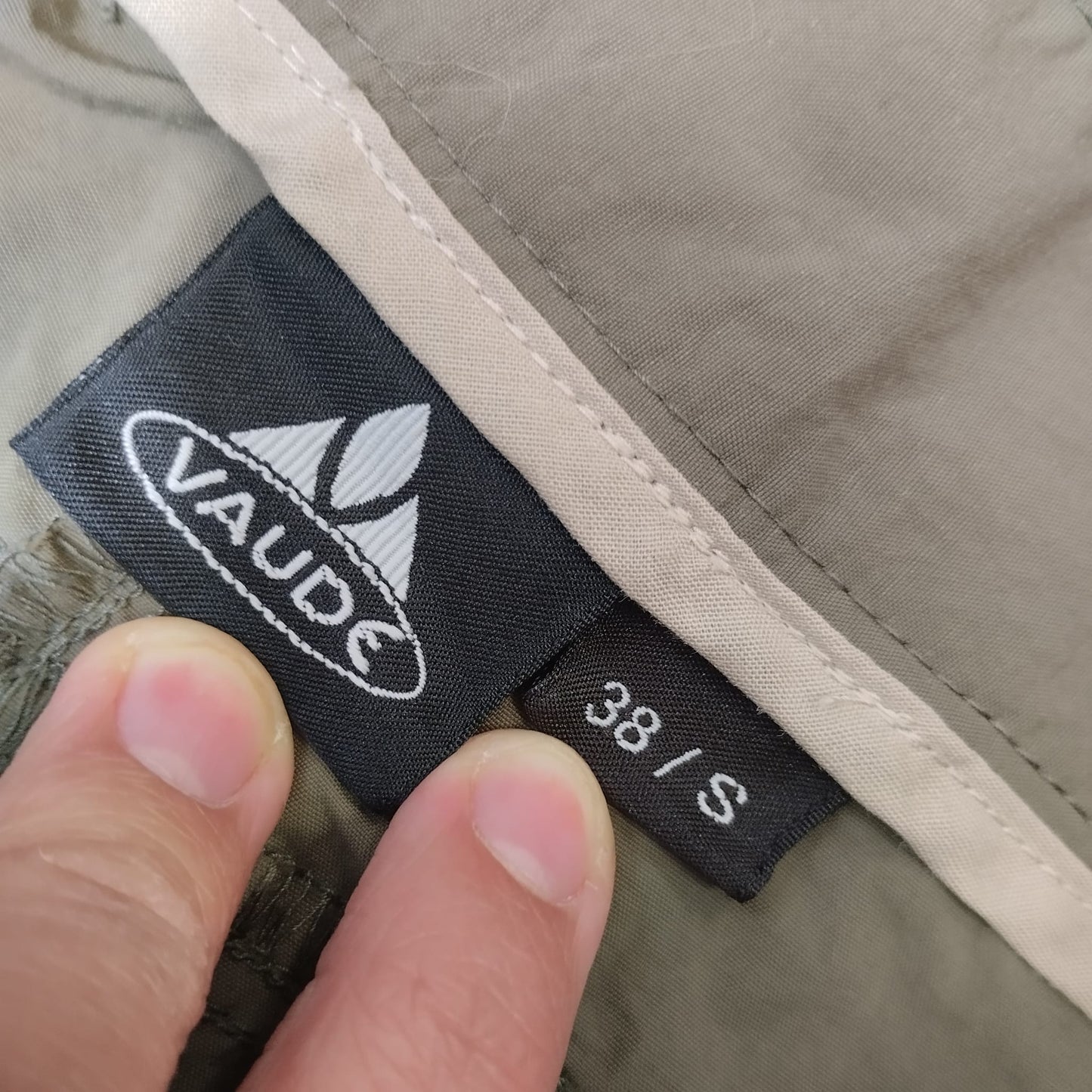 Wander Shorts von Vaude ( Damen S bis M ) khaki