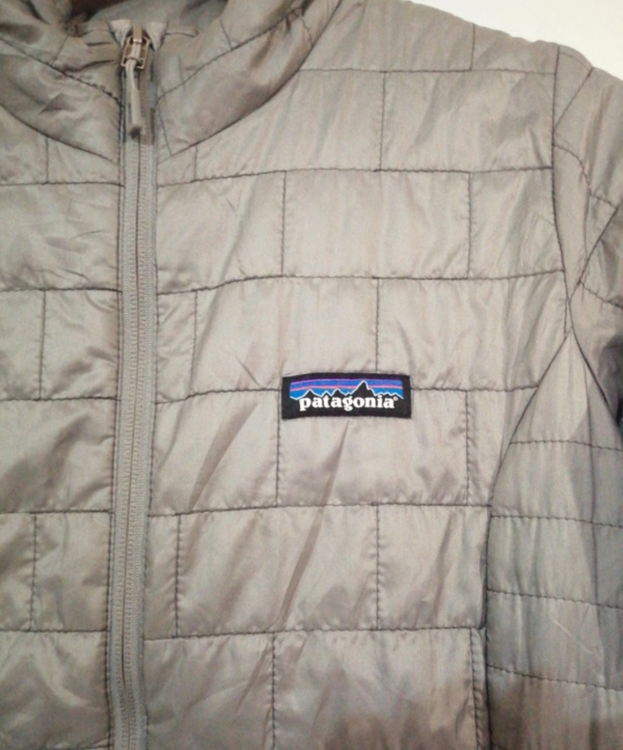 Patagonia Isolations Jacke (XS Damen) Nano Puff grau