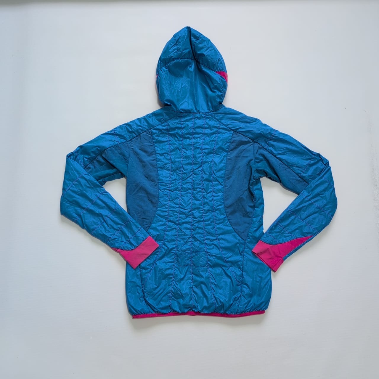 Wolle / Daunen Jacke von Ortovox (S Damen) blau mit Kapuze