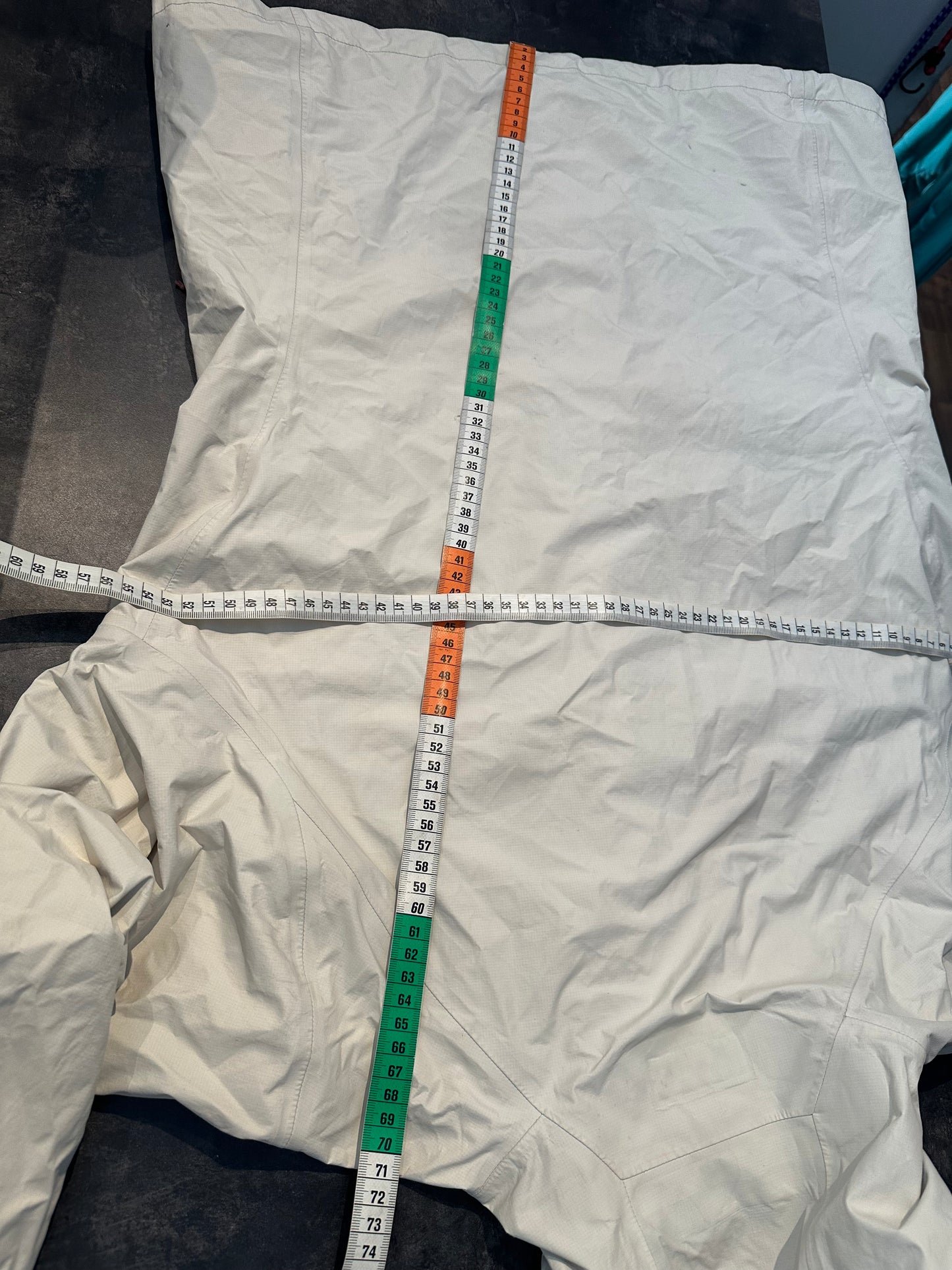 Regen Jacke von Patagonia (M Damen) Torrent Shell weiß