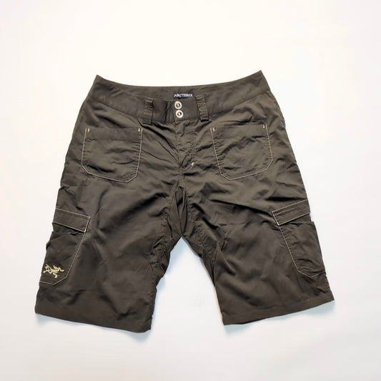 Arcteryx kurze Trekking Hose (M Damen ) Shorts grau