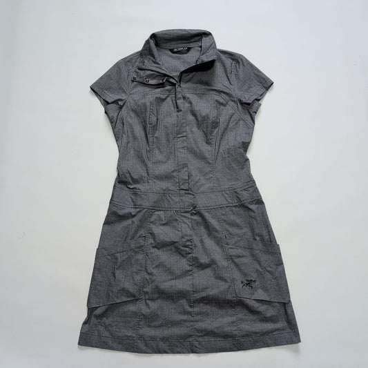 Trekking / Reise Kleid in Größe M von Arcteryx elastisch grau