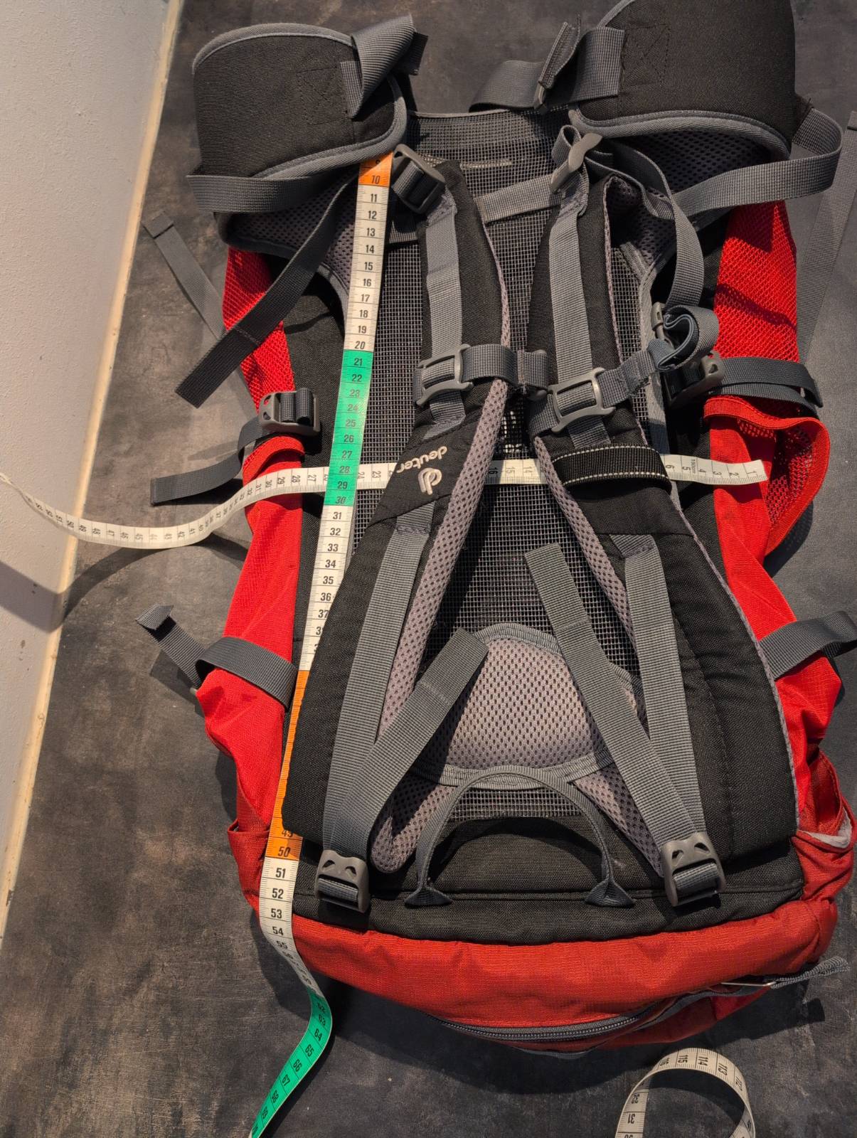 Deuter Rucksack AC Aera 30 Liter AirComfort rot - wanderlich.com