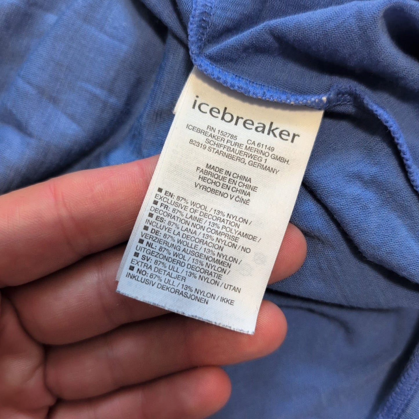 T-Shirt von Icebreaker Merino (M Damen) blau mit Blume