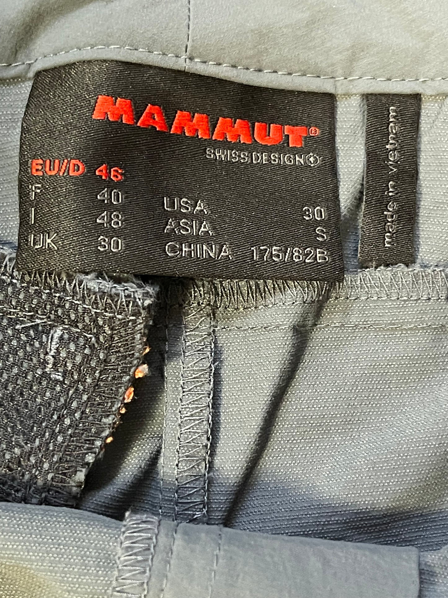 Technische Shorts von Mammut (Herren S) grau elastisch - wanderlich.com