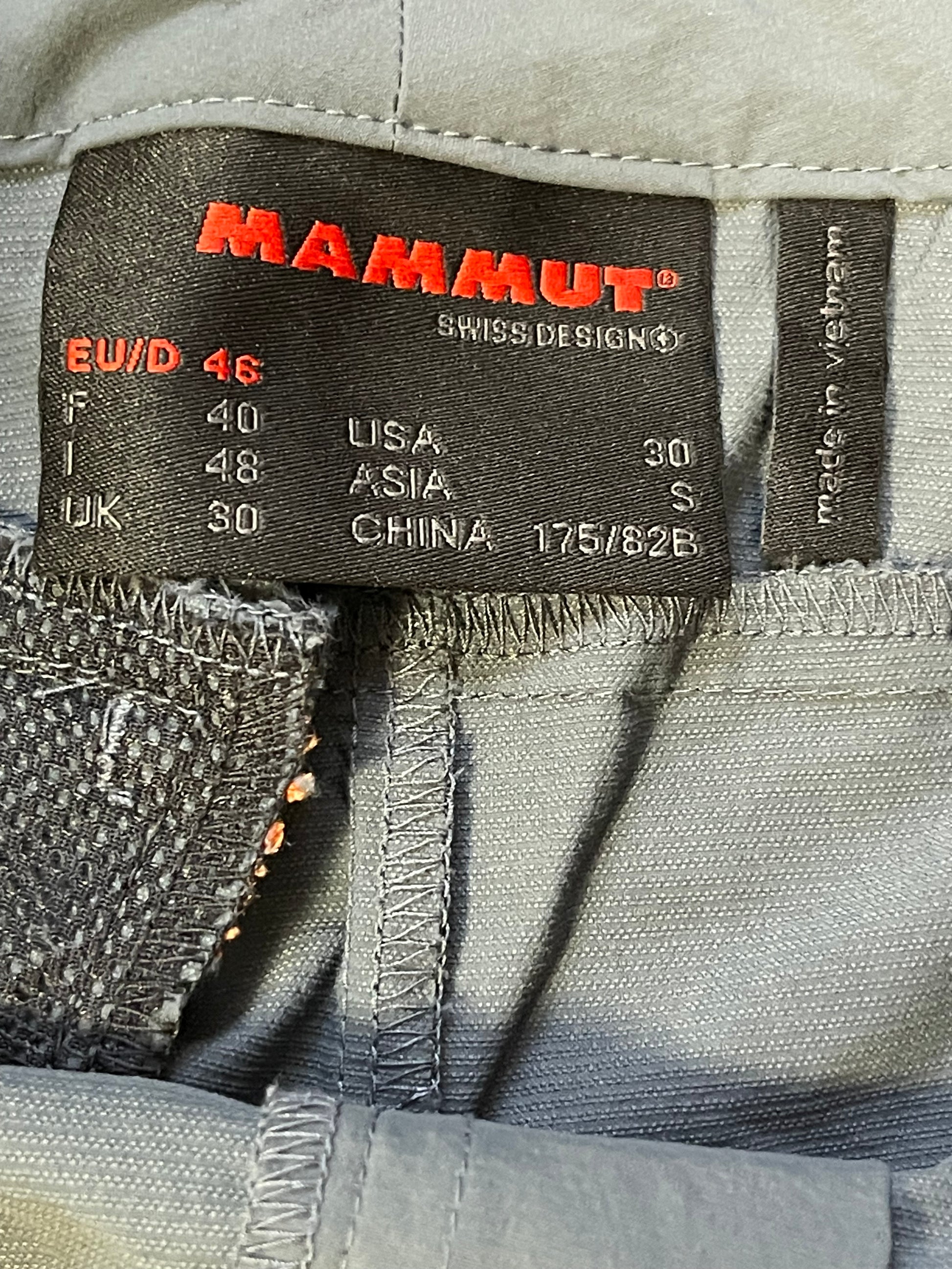 Technische Shorts von Mammut (Herren S) grau elastisch - wanderlich.com