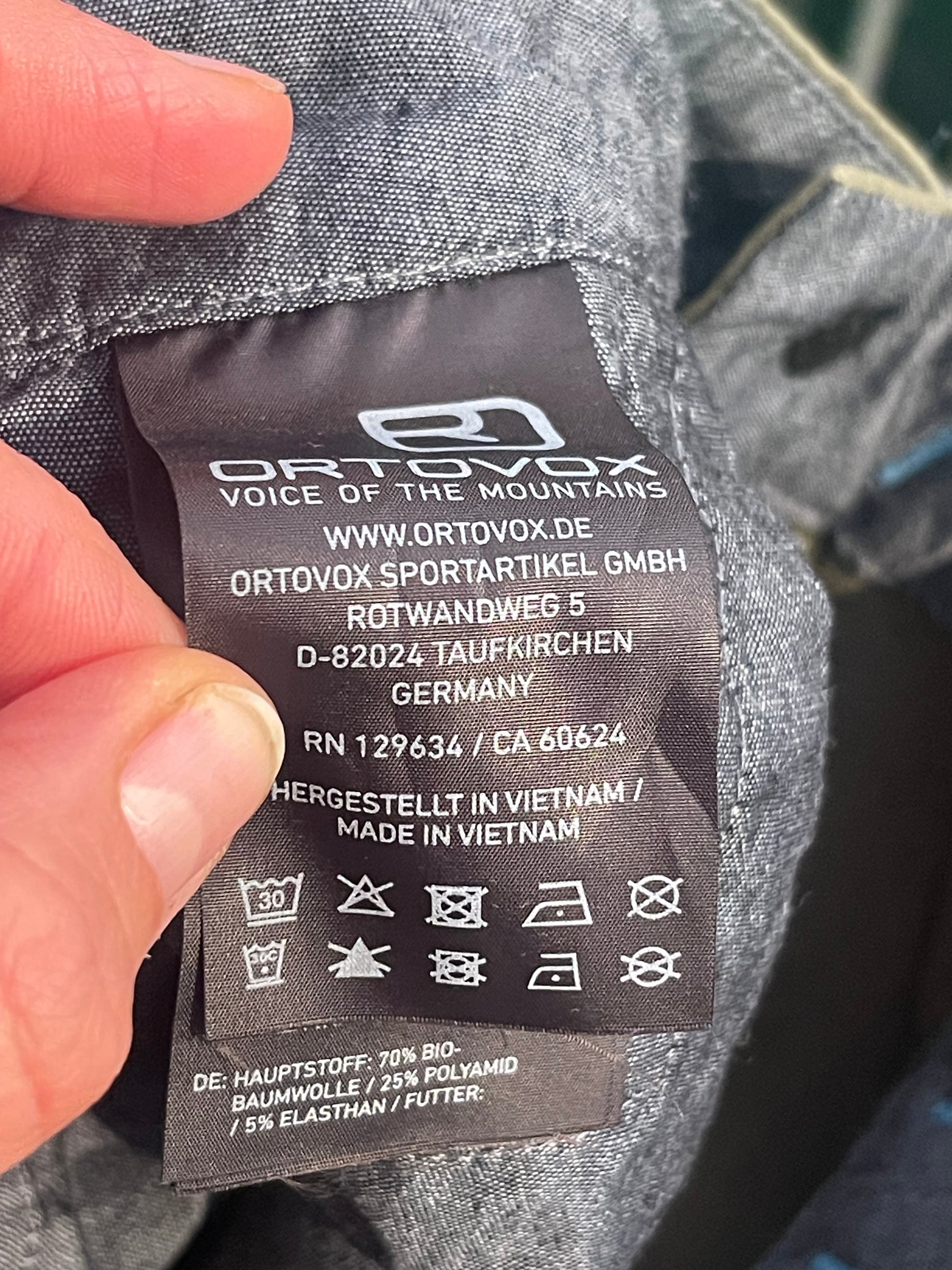 Shorts Ortovox (XL Herren) kurze Hose Olive grün / Khaki - wanderlich.com