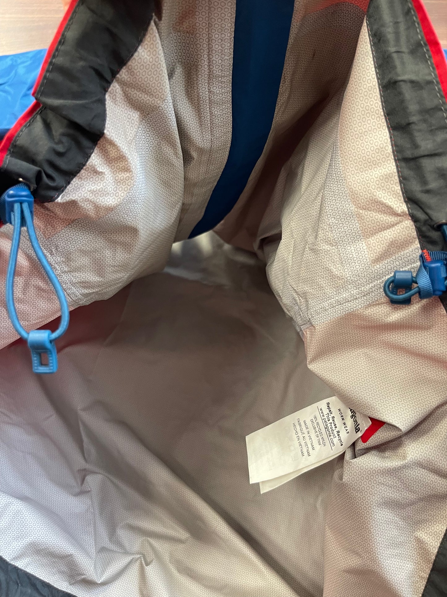 Regen Jacke von Patagonia (L Herren) Hardshell rot blau