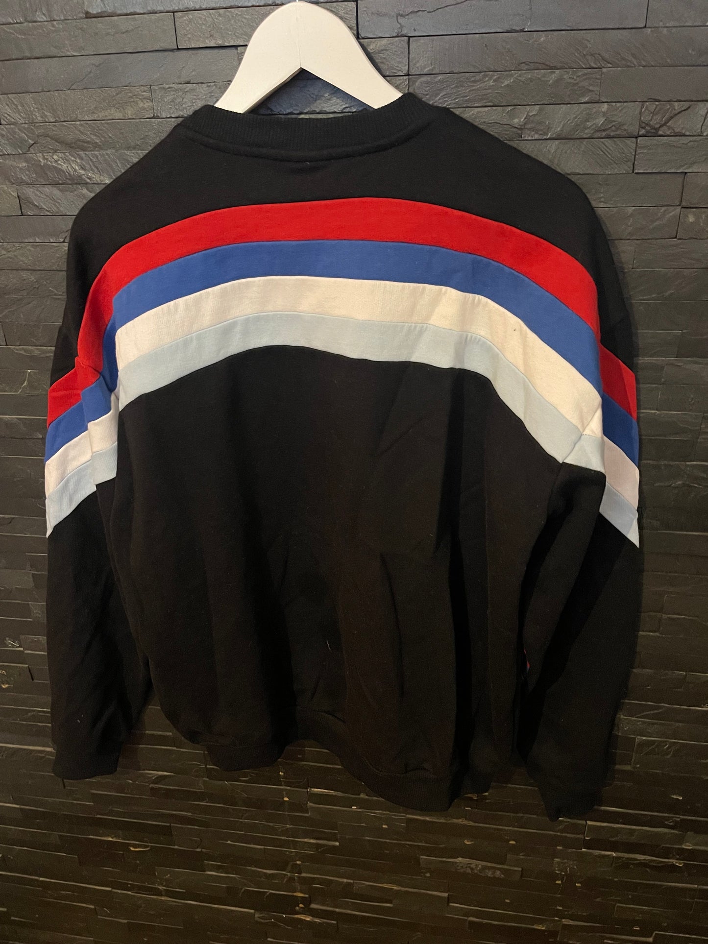 Pullover von Kaotiko M (Unisex) Sweatshirt schwarz blau rot weiß