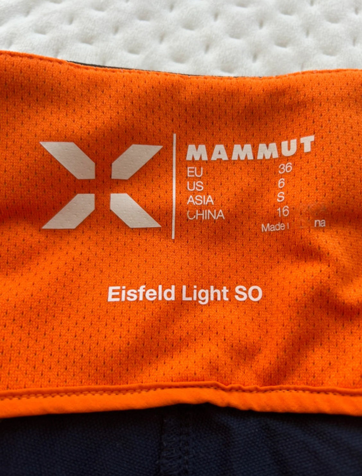 Hose von Mammut Eiger (S Damen) wasserdicht stretch dunkelblau