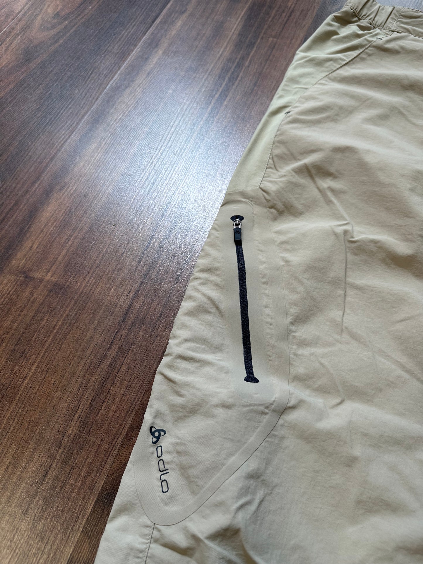 Outdoor Capri Shorts (L Damen) Odlo beige