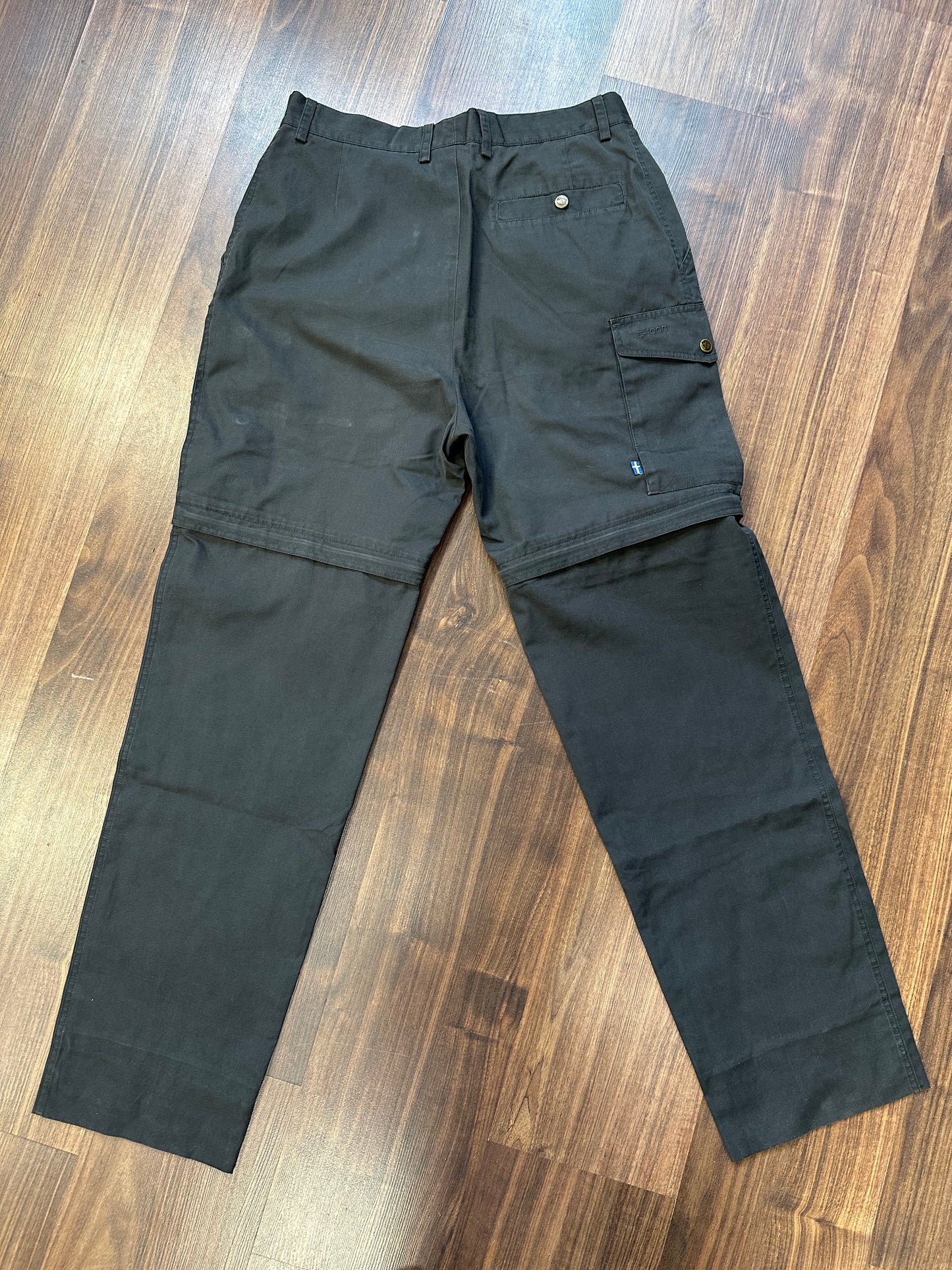 Zip Off 2in1 Hose von Fjällräven (L / 40 Damen) G-1000 grau