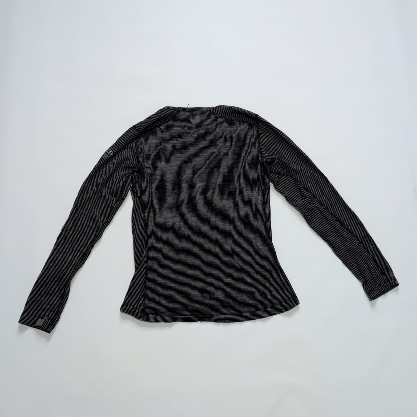 Merino 200 Longsleeve von Icebreaker (M Damen) Langarmshirt schwarz gestreift