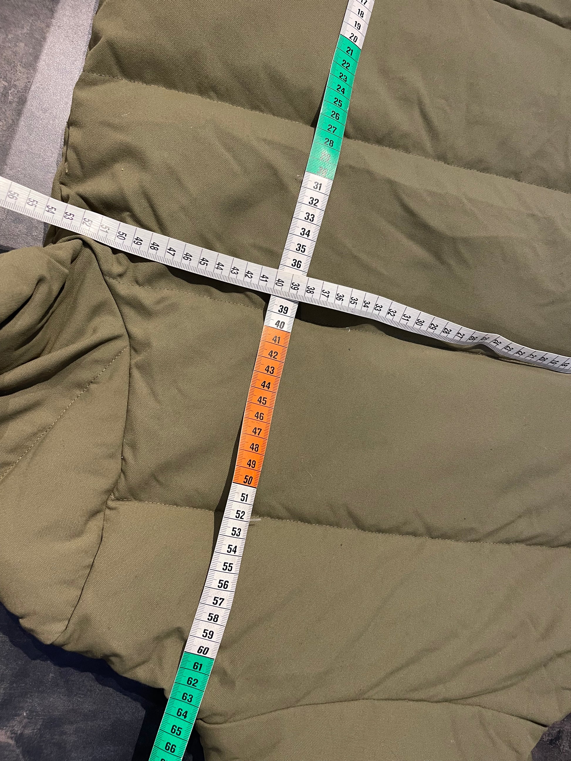 Daunen Puff Jacke Patagonia (M Damen) khaki - wanderlich.com