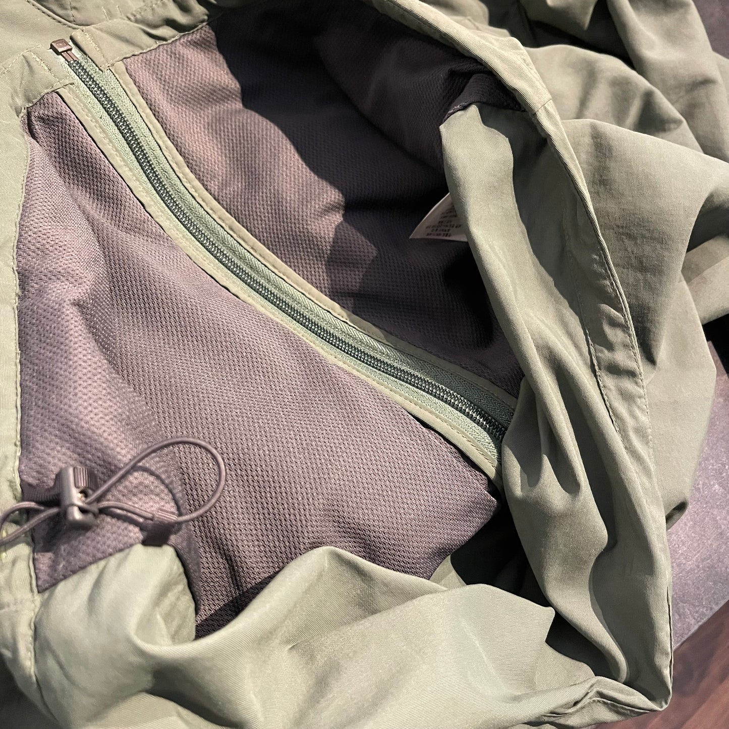 Patagonia Kapuzen Jacke (S bis M Herren ) khaki grün