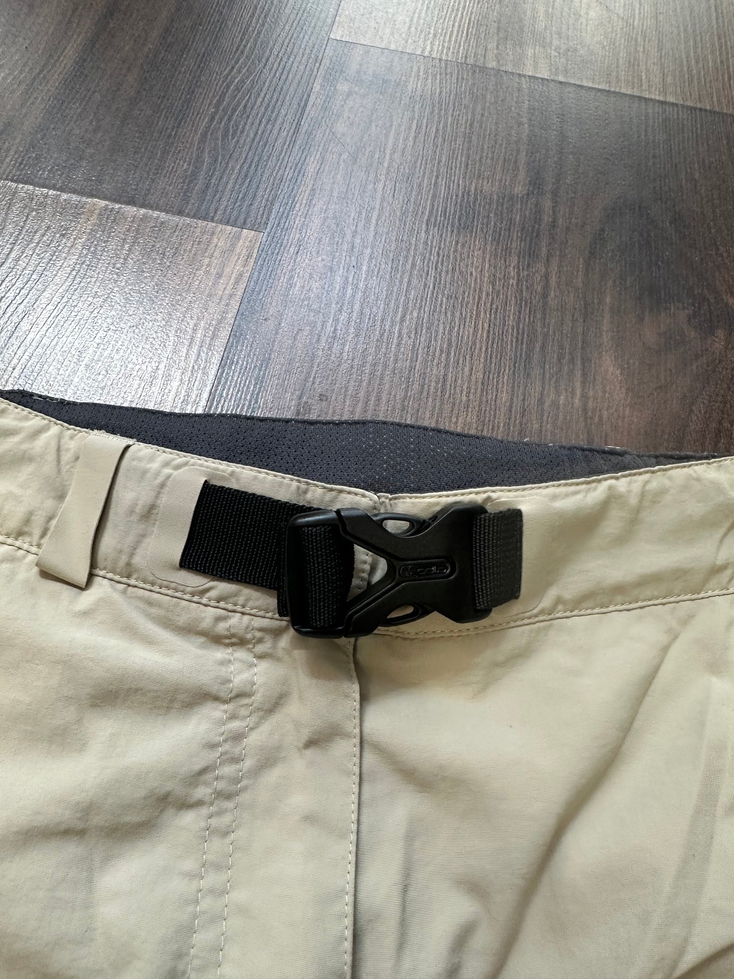 Outdoor Capri Shorts (L Damen) Odlo beige