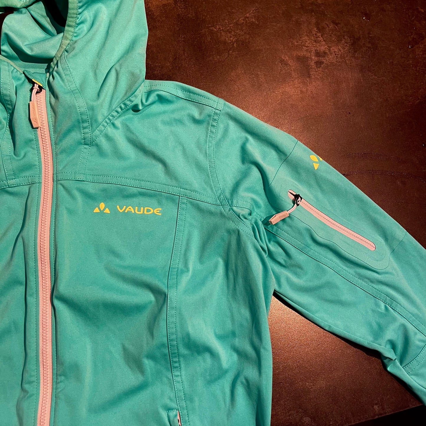Leichte Stretch Jacke Vaude (M Damen) Windbreaker türkis